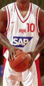 Olympiacos B.C. 2001 – 2002 away jersey