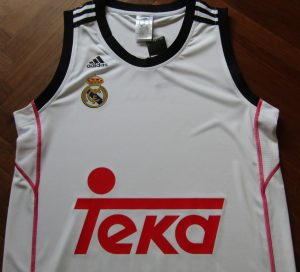 Real Madrid 2014-15 home jersey