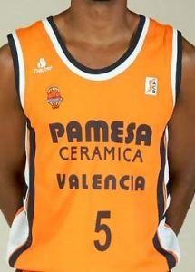 Pamesa Valencia Basket 2005-2006 home jersey