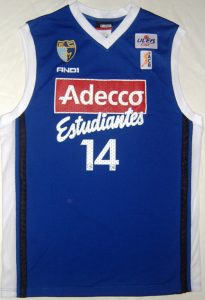 Adecco Estudiantes 2003 – 2004 Home kit