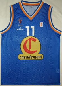 Casademont Girona 2003 – 2004 home kit