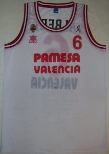 Pamesa Valencia 1999 – 2000 Home kit