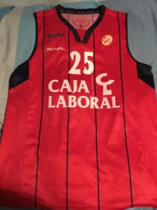 Baskonia Vitoria 2012 – 2013 Euroleague home kit