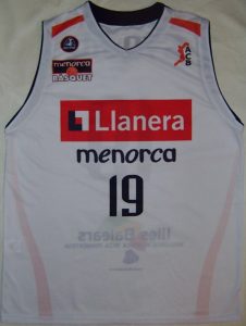 Llanera Menorca Bàsquet Unknown Home kit