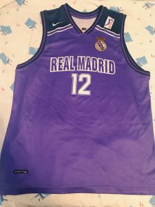 Real Madrid 1998 – 1999 away kit