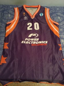 Valencia Basket  2009 – 2010 purple kit eurocup final