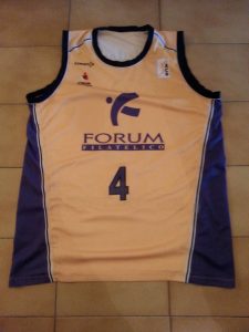 FORUM Valladolid 2005 – 2006 away kit