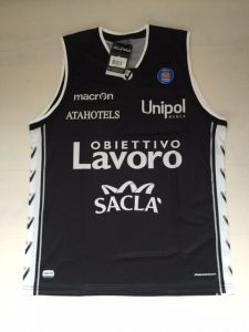 Virtus Obiettivo Laboro Bologna 2015-16 away kit