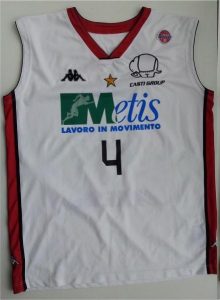 Metis Varese 2001 – 02 Home kit