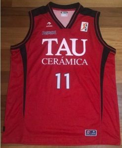 TAU Vitoria 2007 -08 red kit