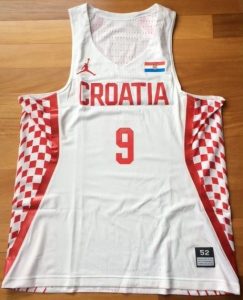 Croatia 2016 -17 Home kit