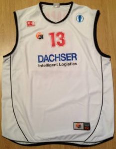 Cholet Basket 2009 -10 Home kit