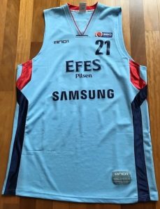 Efes Pilsen 2009 -10 away jersey