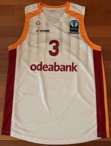 Galatasaray 2015 -16 alternate white jersey