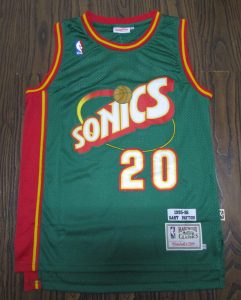 Seattle Supersonics 1995 -96 road jersey